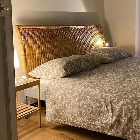 Casanostra Apartment *